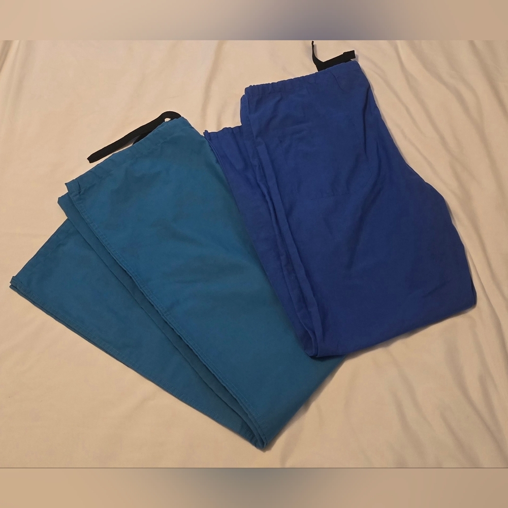 Medline Scrub Pants Size Large Two Pair Green & Blue Reversable Drawstring Pant